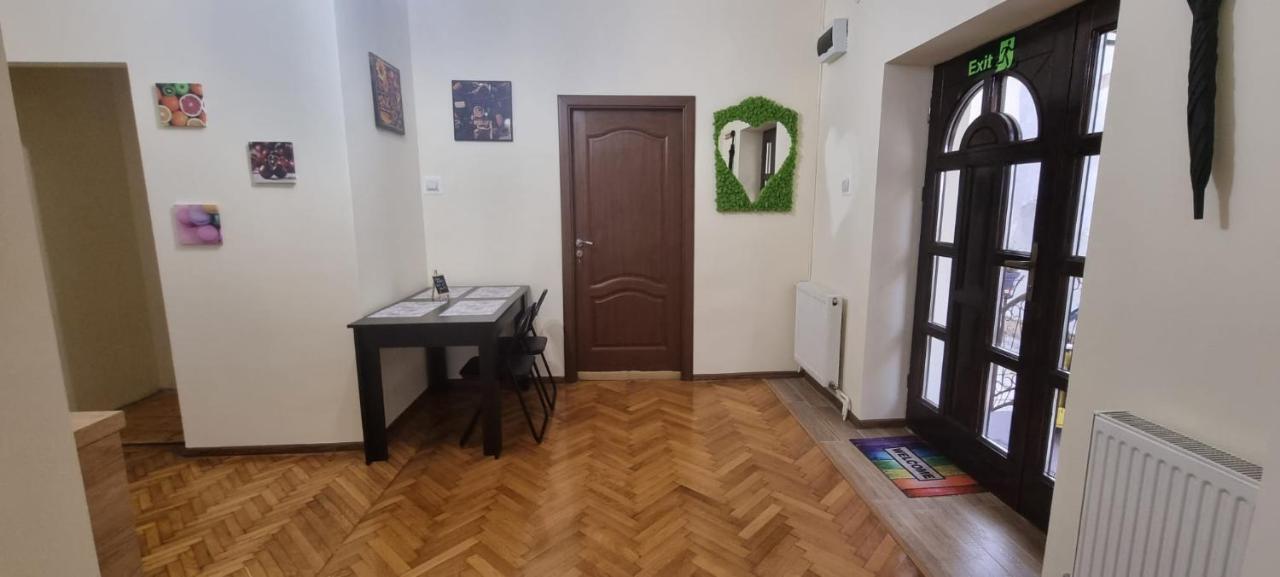 Happy Mood Apartment 5 Brasov Exterior photo