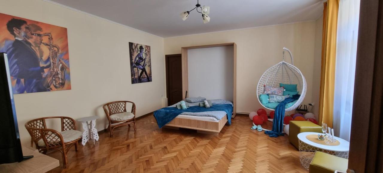 Happy Mood Apartment 5 Brasov Exterior photo
