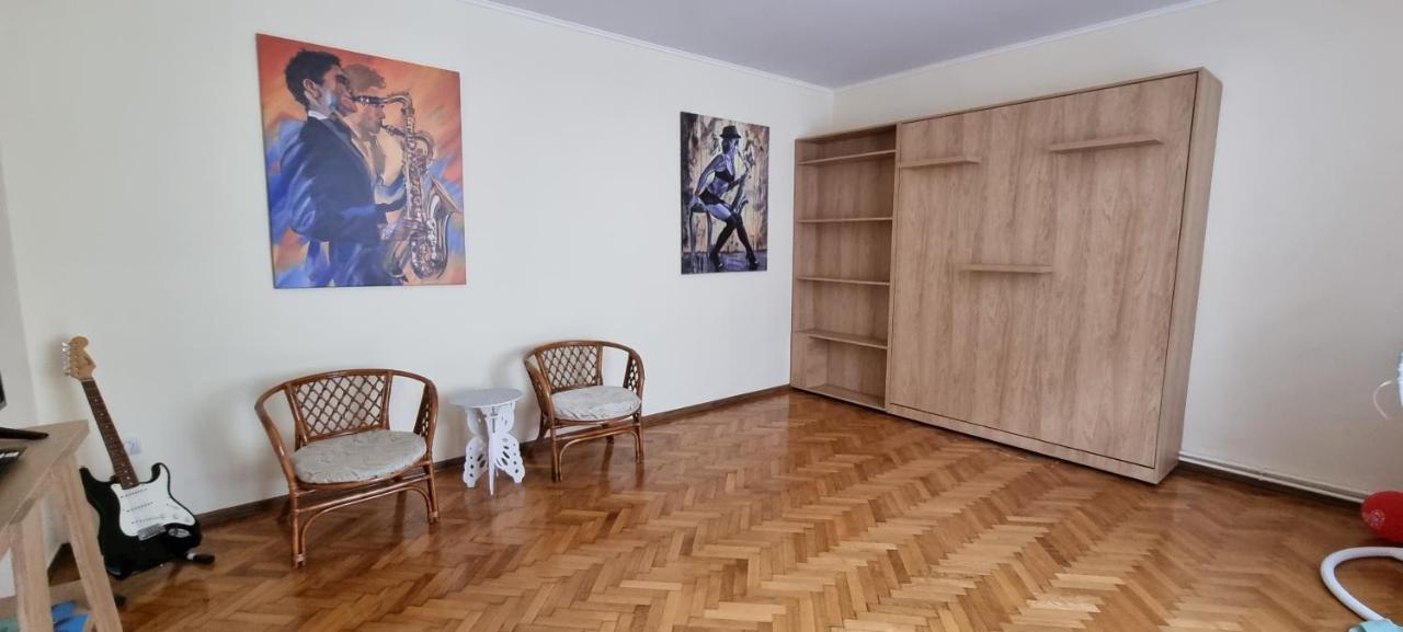 Happy Mood Apartment 5 Brasov Exterior photo