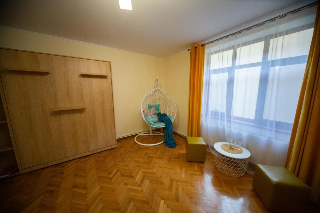 Happy Mood Apartment 5 Brasov Exterior photo